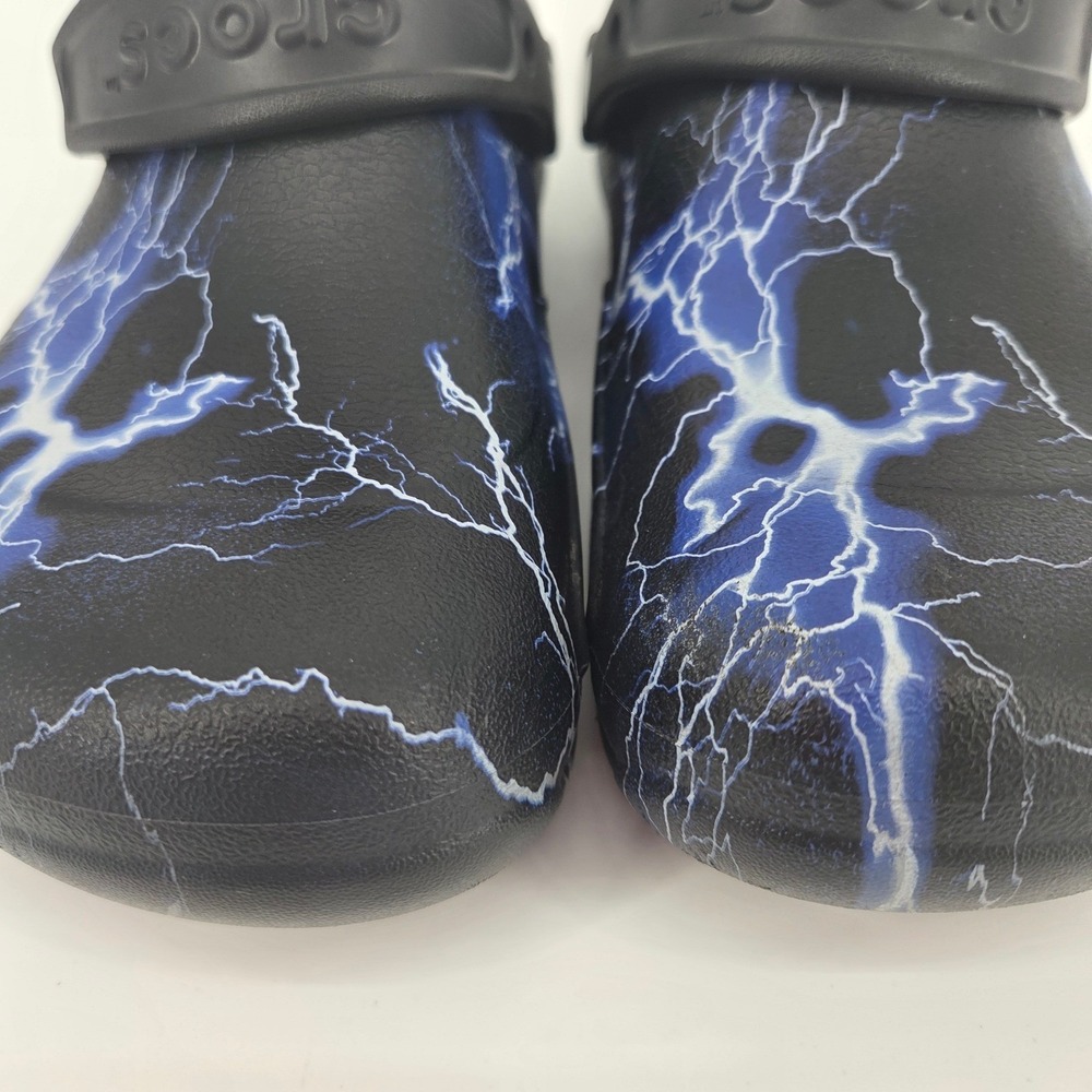 Crocs Classic Clog Lightning Black Blue Men's 6 Womens 8 Shoes Casual Comfort - Picture 4 of 8